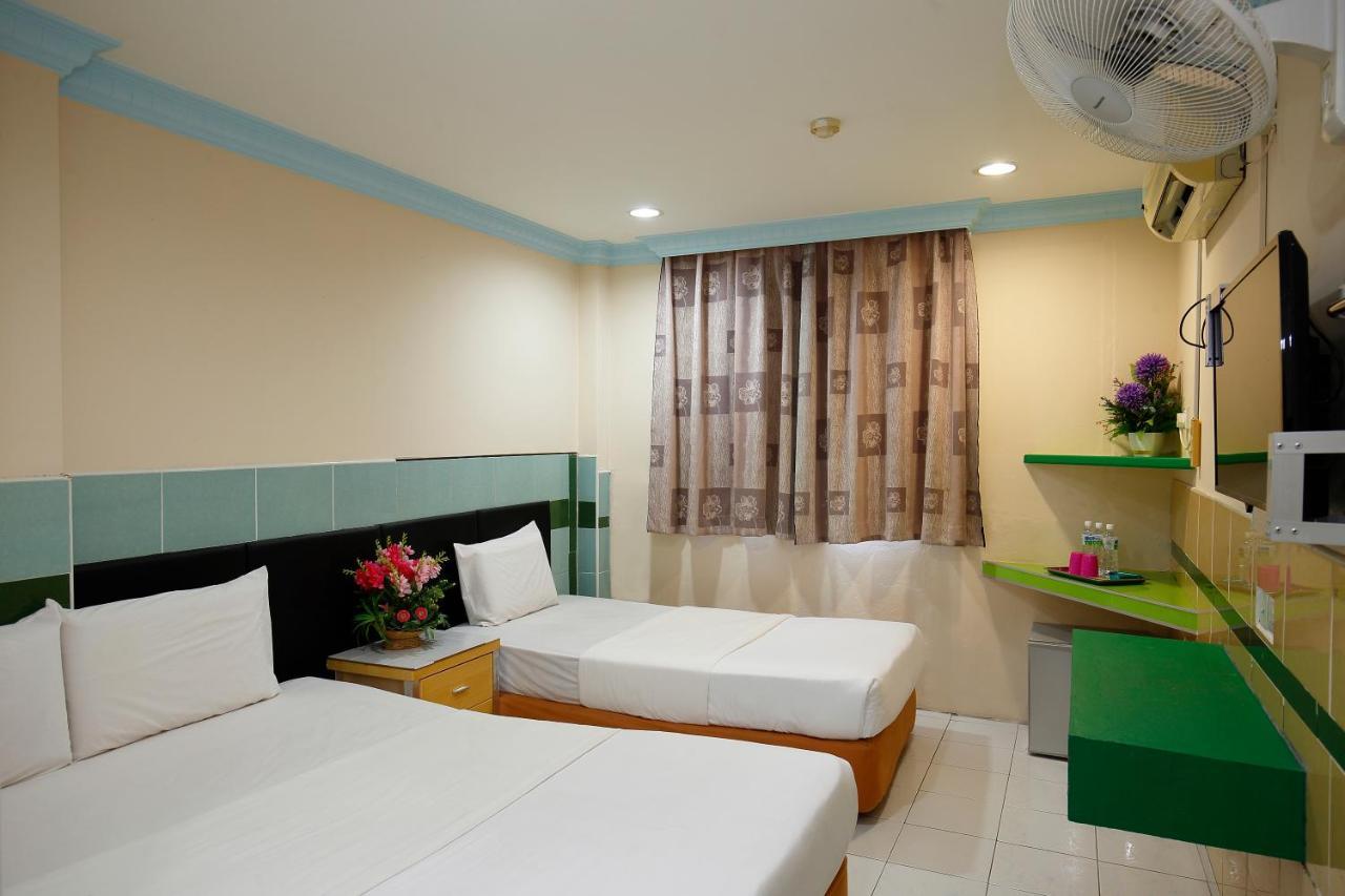 Cosy Inn Miri Bagian luar foto